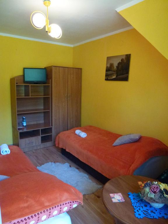 Pokoje Goscinne Vida Krynica Zdroj Kamer foto